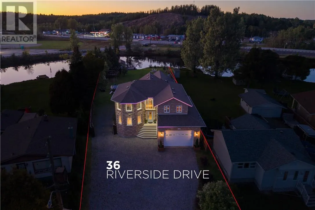 36 Riverside Drive