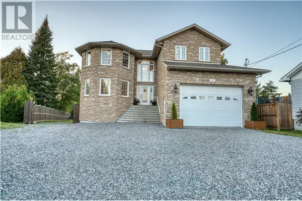 36 Riverside Drive