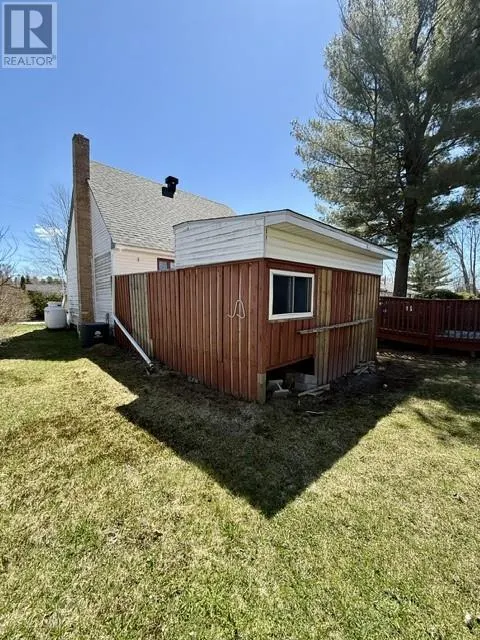 14 Cutler Avenue
