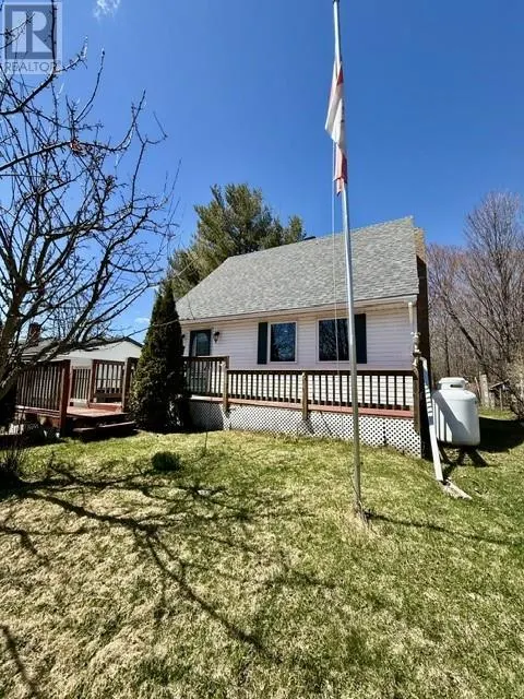 14 Cutler Avenue