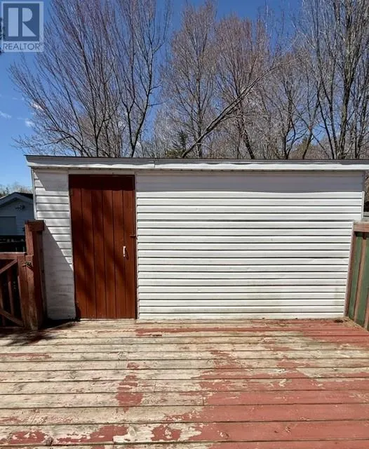 14 Cutler Avenue