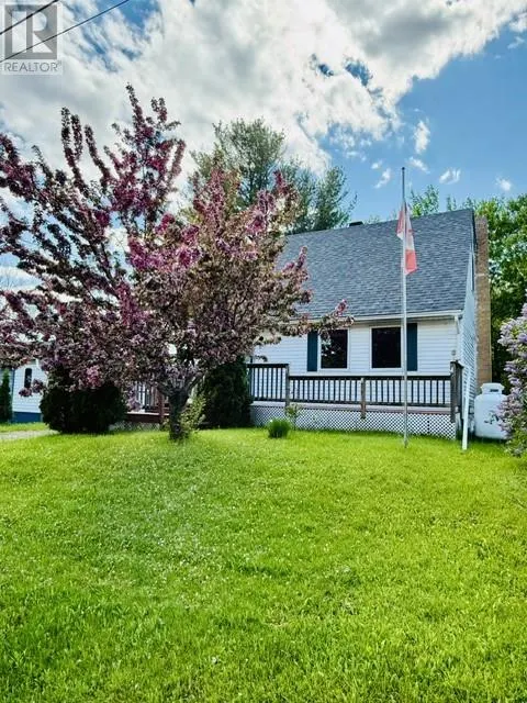 14 Cutler Avenue