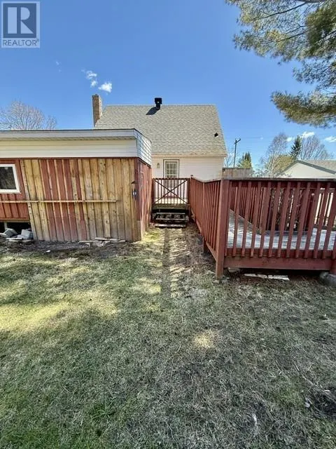 14 Cutler Avenue