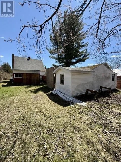 14 Cutler Avenue