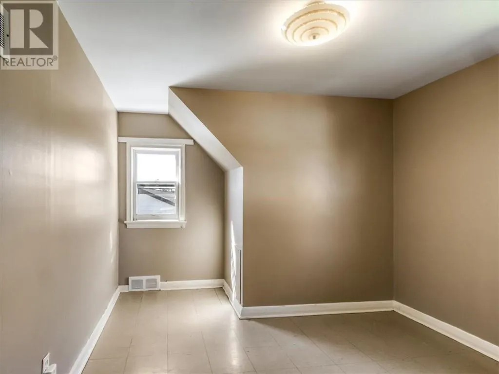 35-35A Fir Street