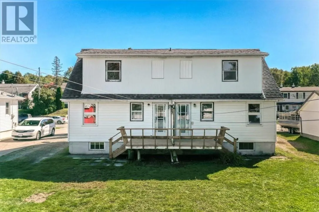 35-35A Fir Street