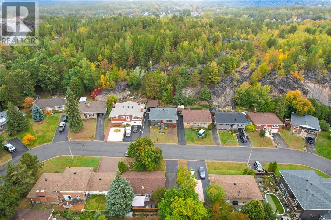 343 Sandra Boulevard