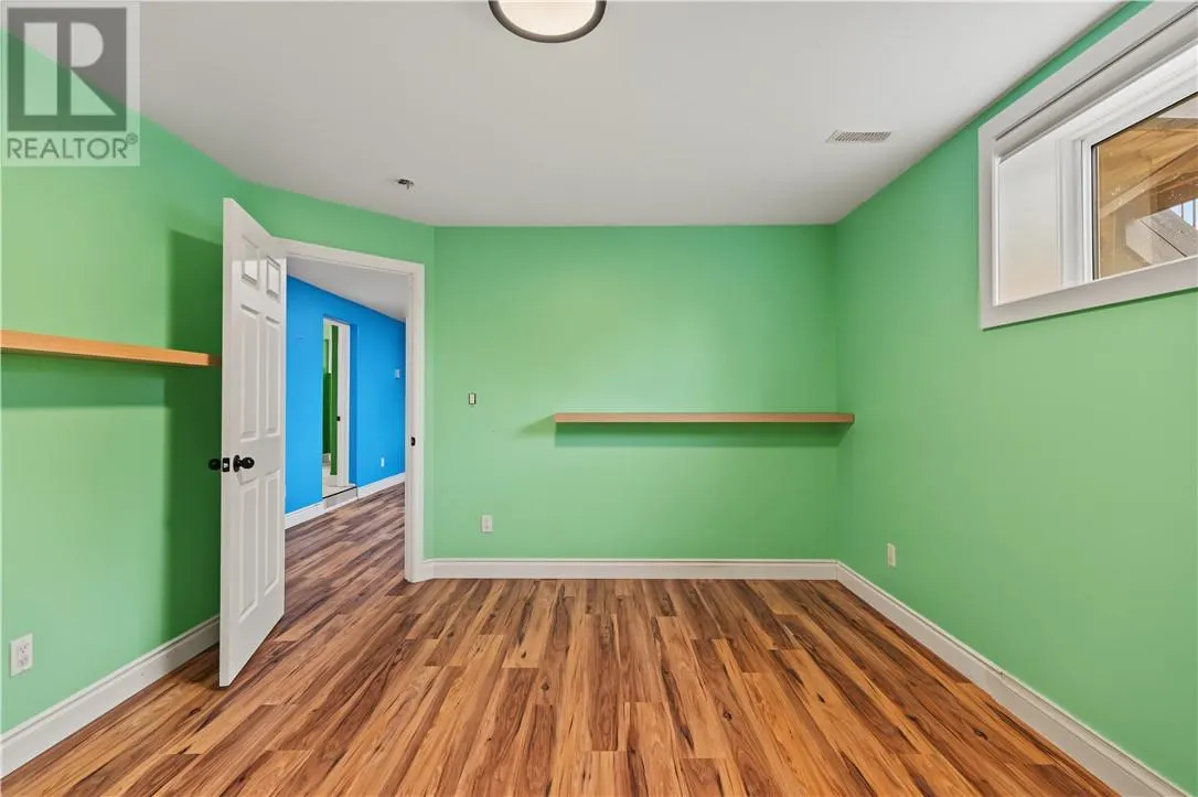 343 Sandra Boulevard