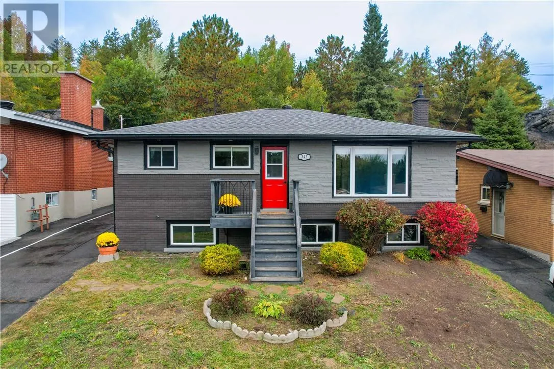 343 Sandra Boulevard