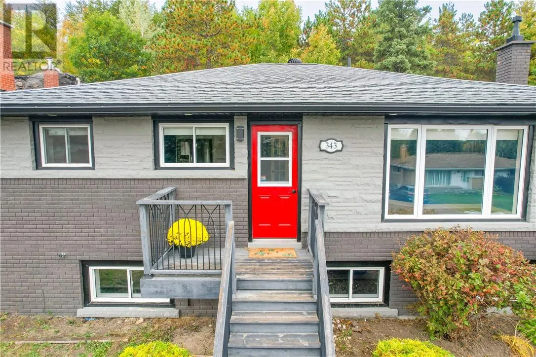 343 Sandra Boulevard