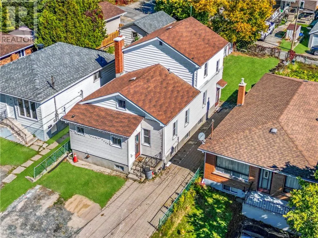 12 Gutcher Ave