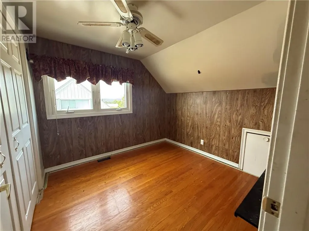 200 Hillside Drive South
