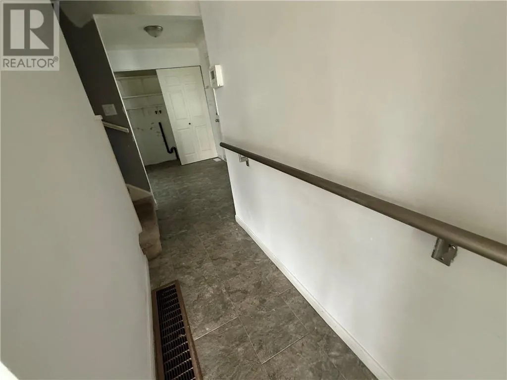 200 Hillside Drive South