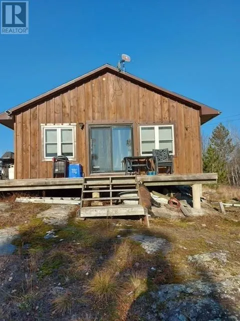 982 Musky Bay Road