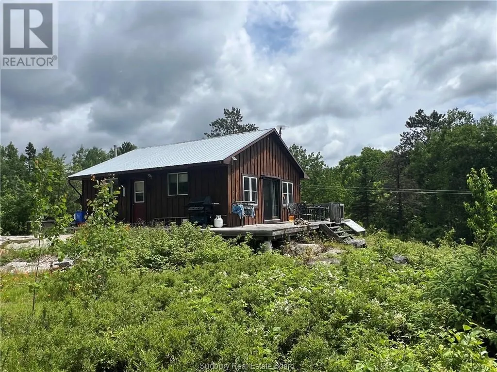 982 Musky Bay Road