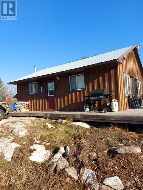 982 Musky Bay Road