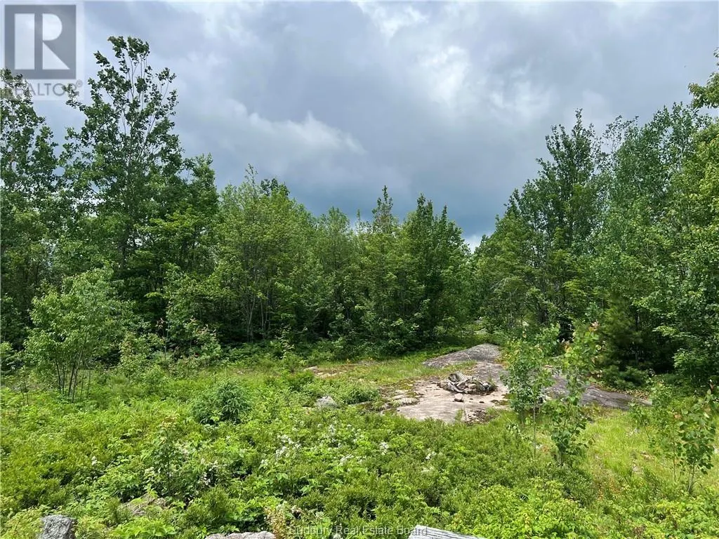 982 Musky Bay Road