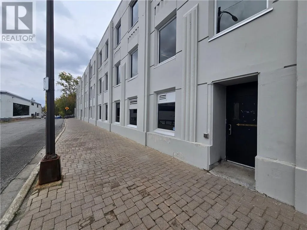 62 Frood Road Unit# 101