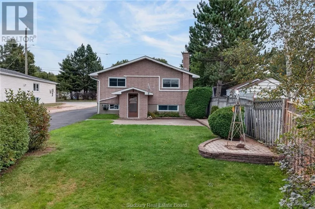 85 Ridgemount Avenue