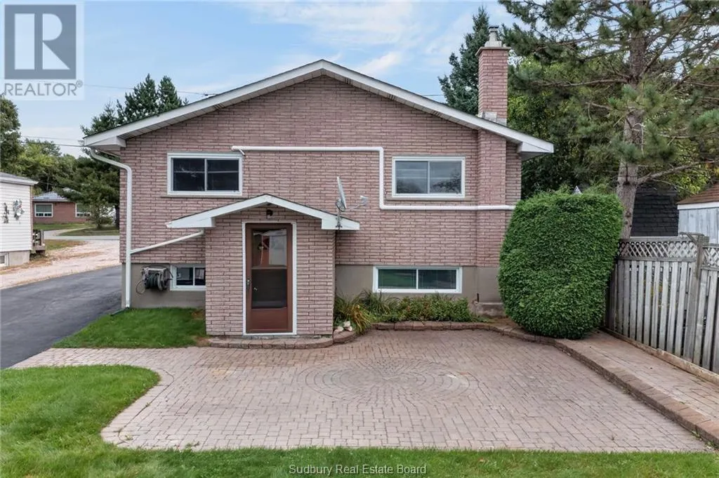 85 Ridgemount Avenue