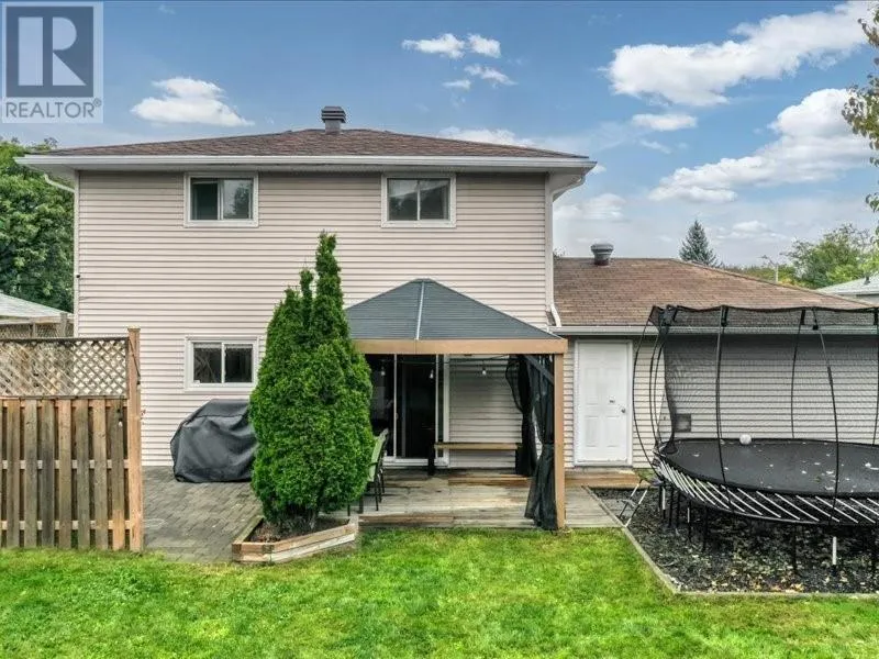 37 Plumtree Crescent