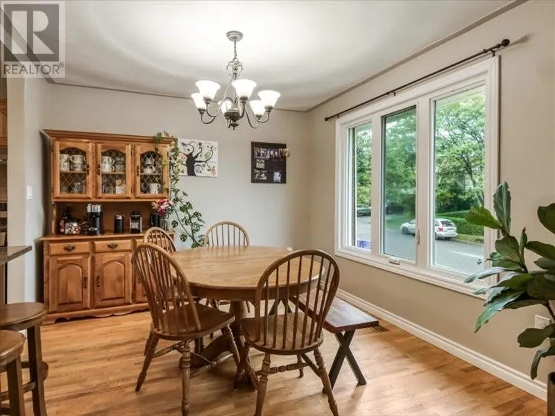 37 Plumtree Crescent