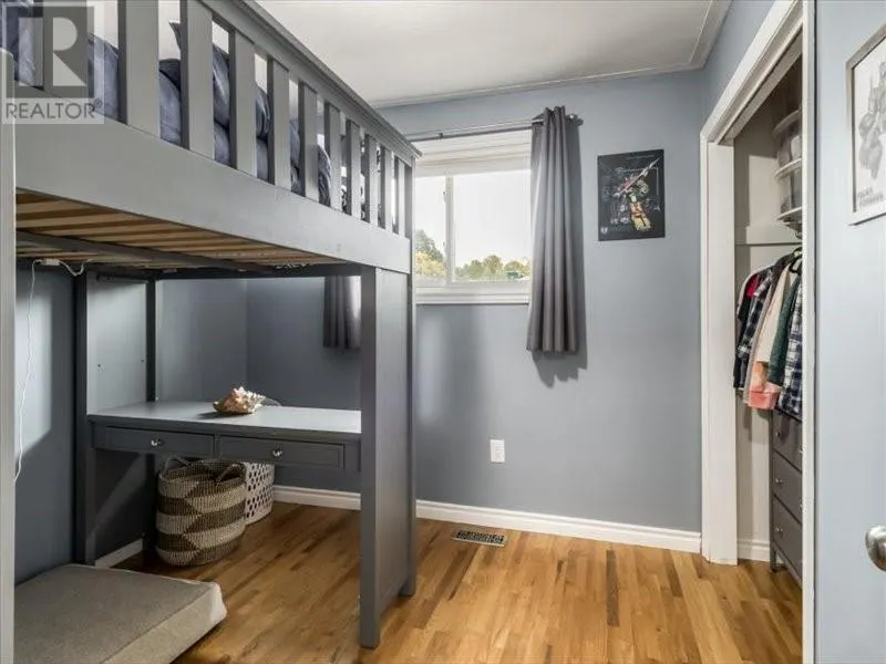 37 Plumtree Crescent