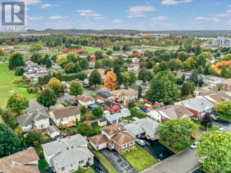 37 Plumtree Crescent