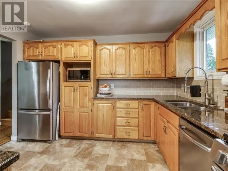 37 Plumtree Crescent