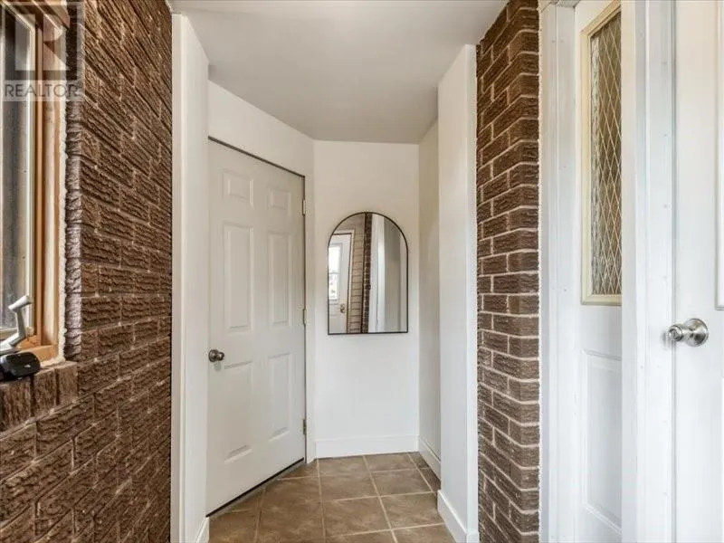 37 Plumtree Crescent