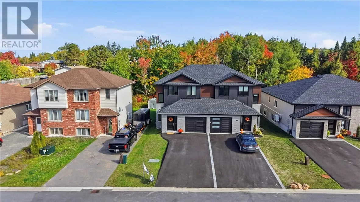 166 Eclipse Crescent