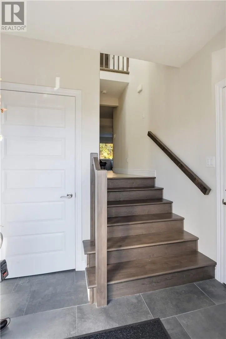 166 Eclipse Crescent
