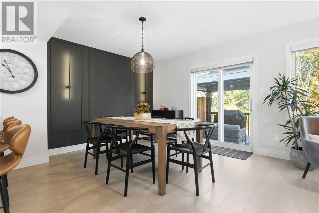 166 Eclipse Crescent