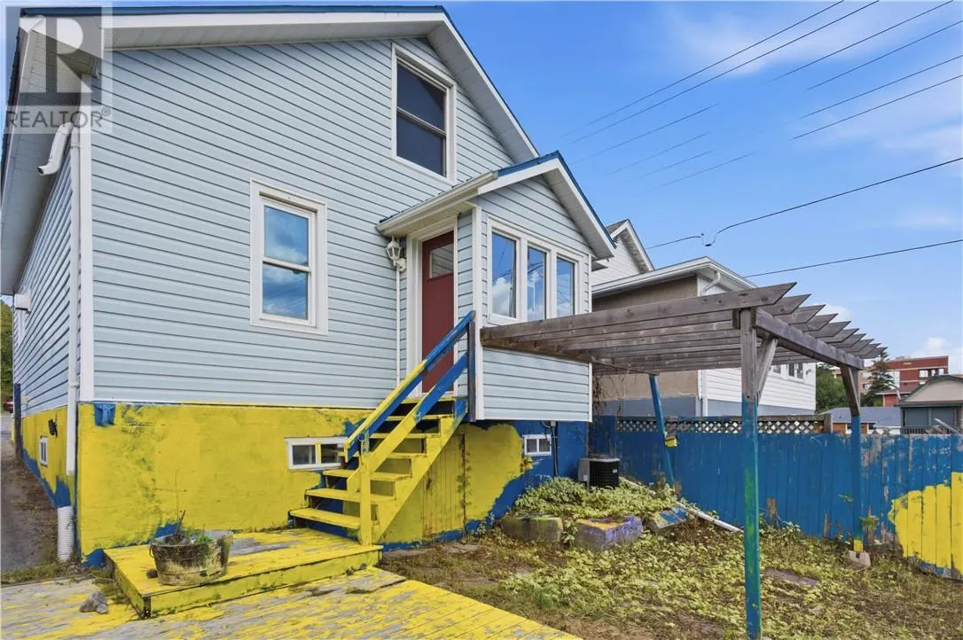 451 Cartier Avenue