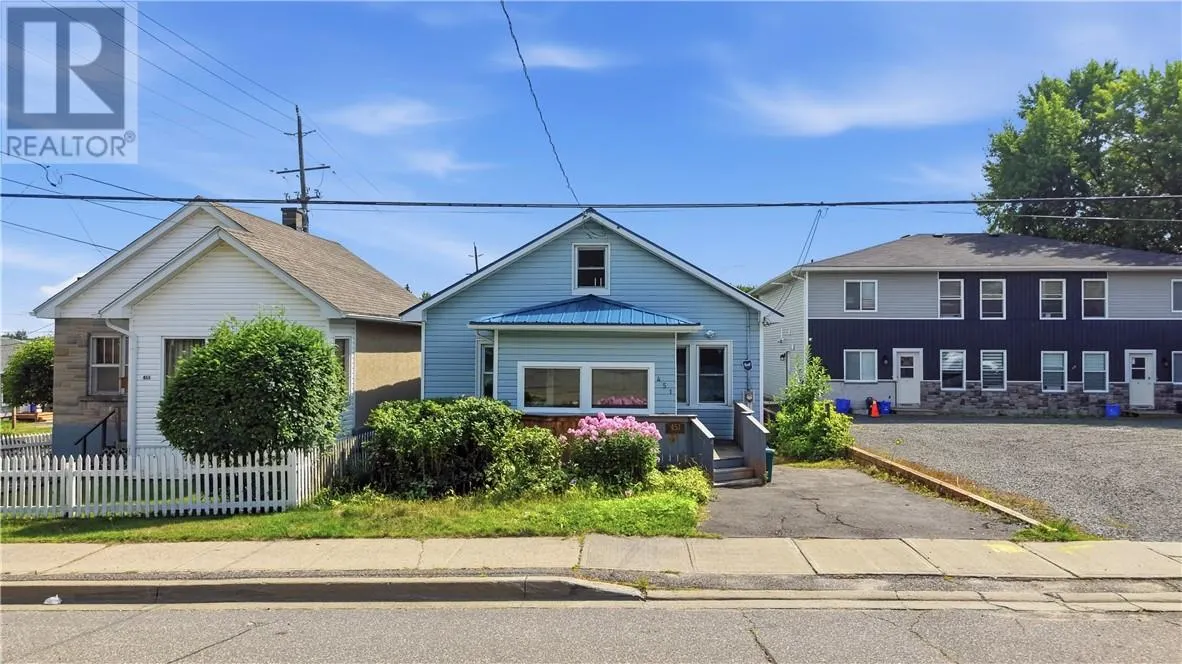 451 Cartier Avenue