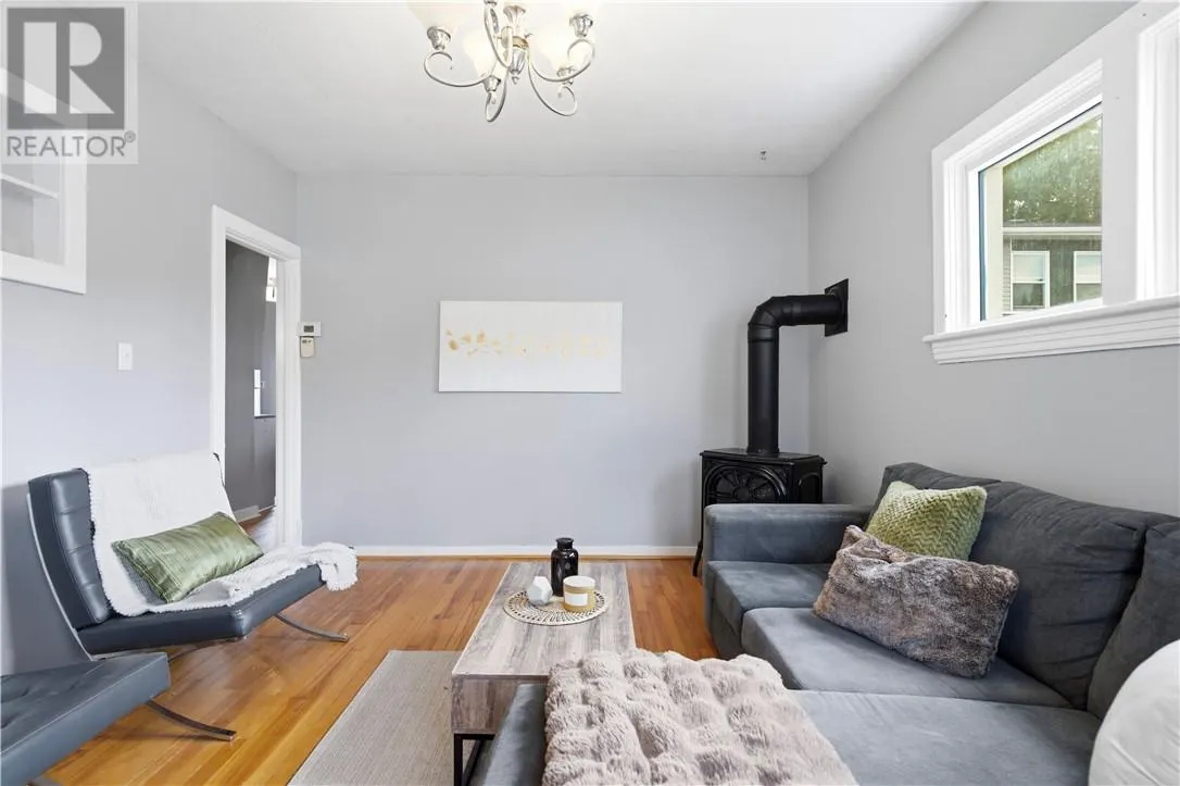 451 Cartier Avenue