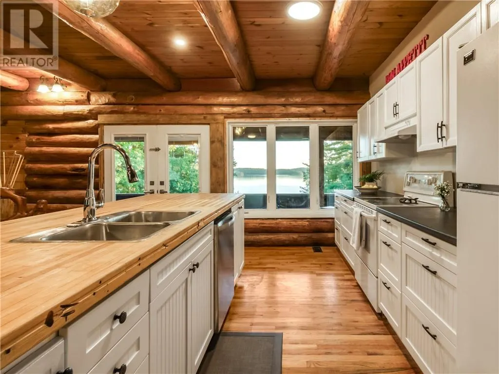 103A Northshore Road