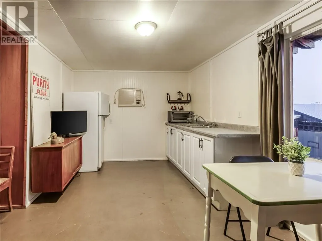 103A Northshore Road