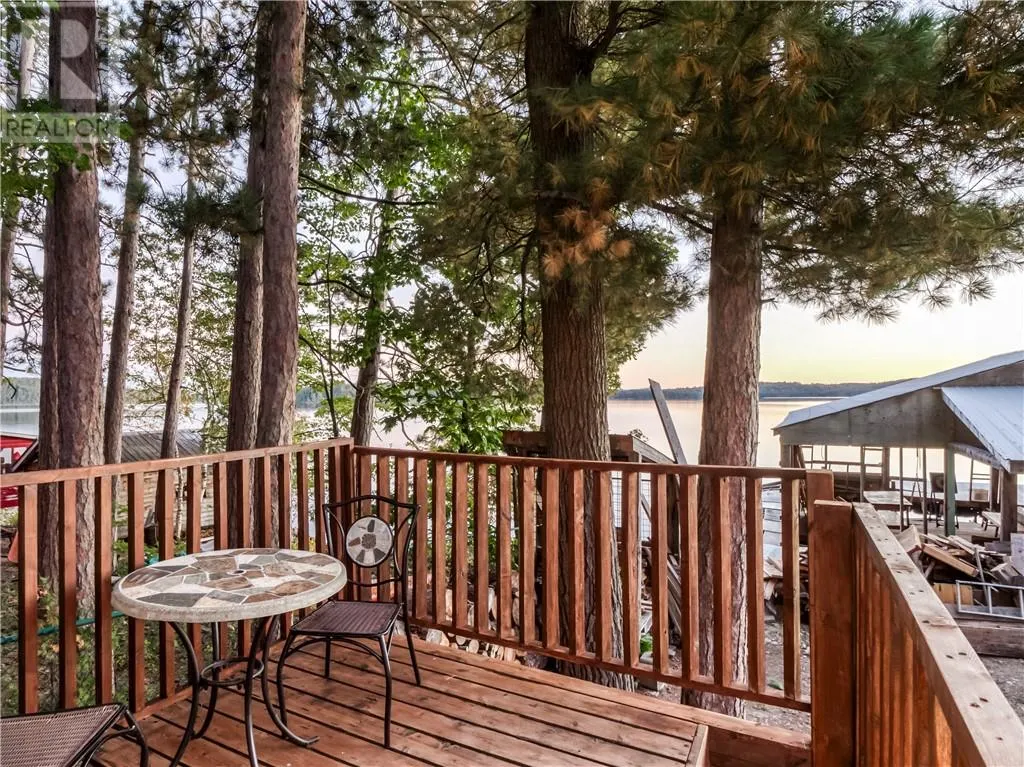 103A Northshore Road