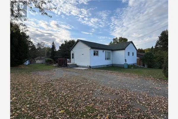 16 Kathleen Street