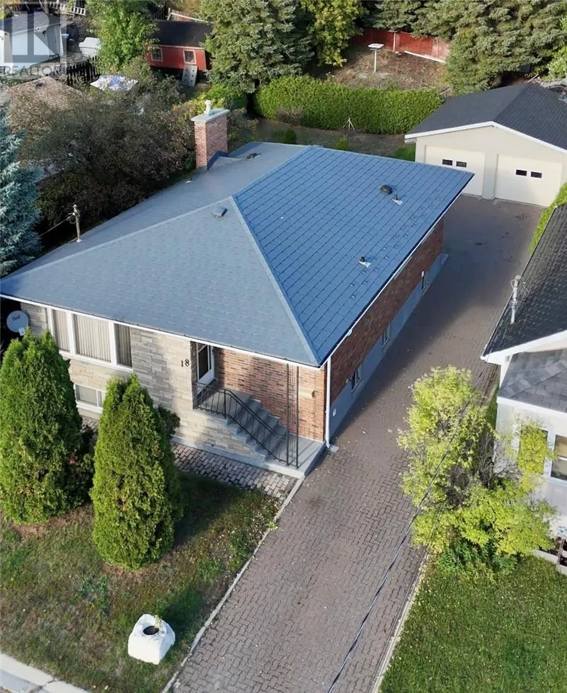 18 Quinn Street