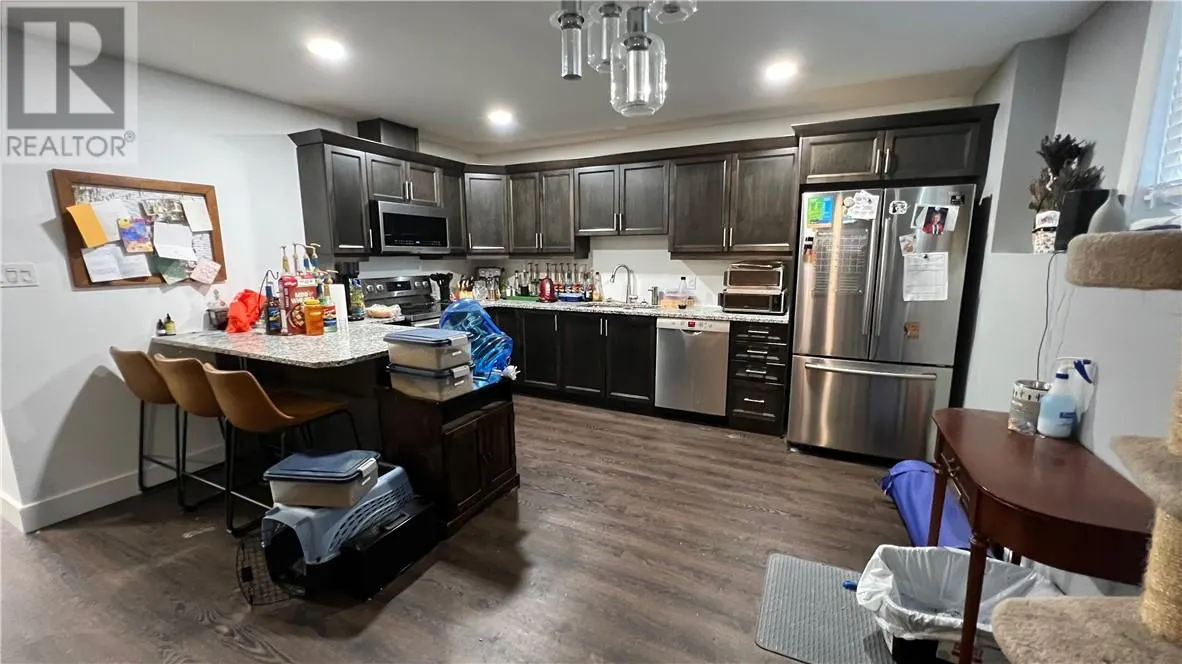 148 Hollybrook Crescent Unit# Lower