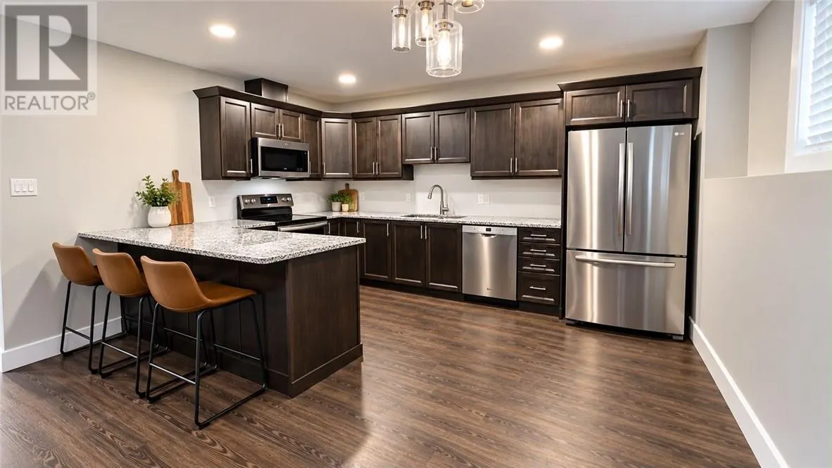 148 Hollybrook Crescent Unit# Lower