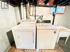 284 Mountain Street Unit# Main Floor