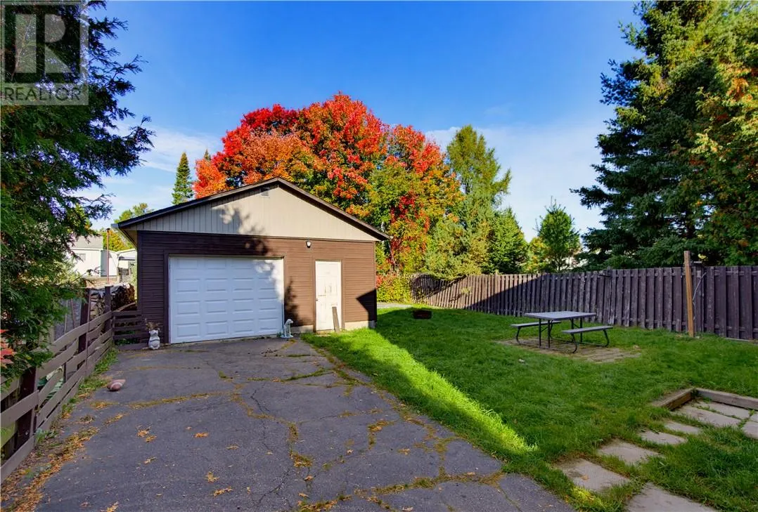 29 Shappert Avenue