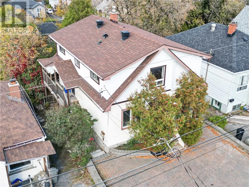 426 Elm Street