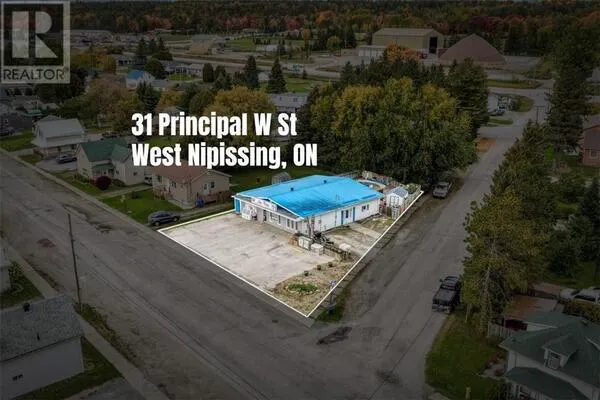 31 Principale Street W
