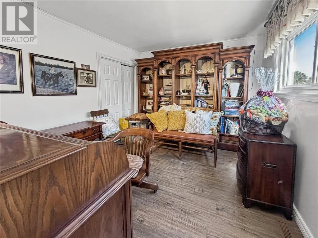 3261 Elm Street