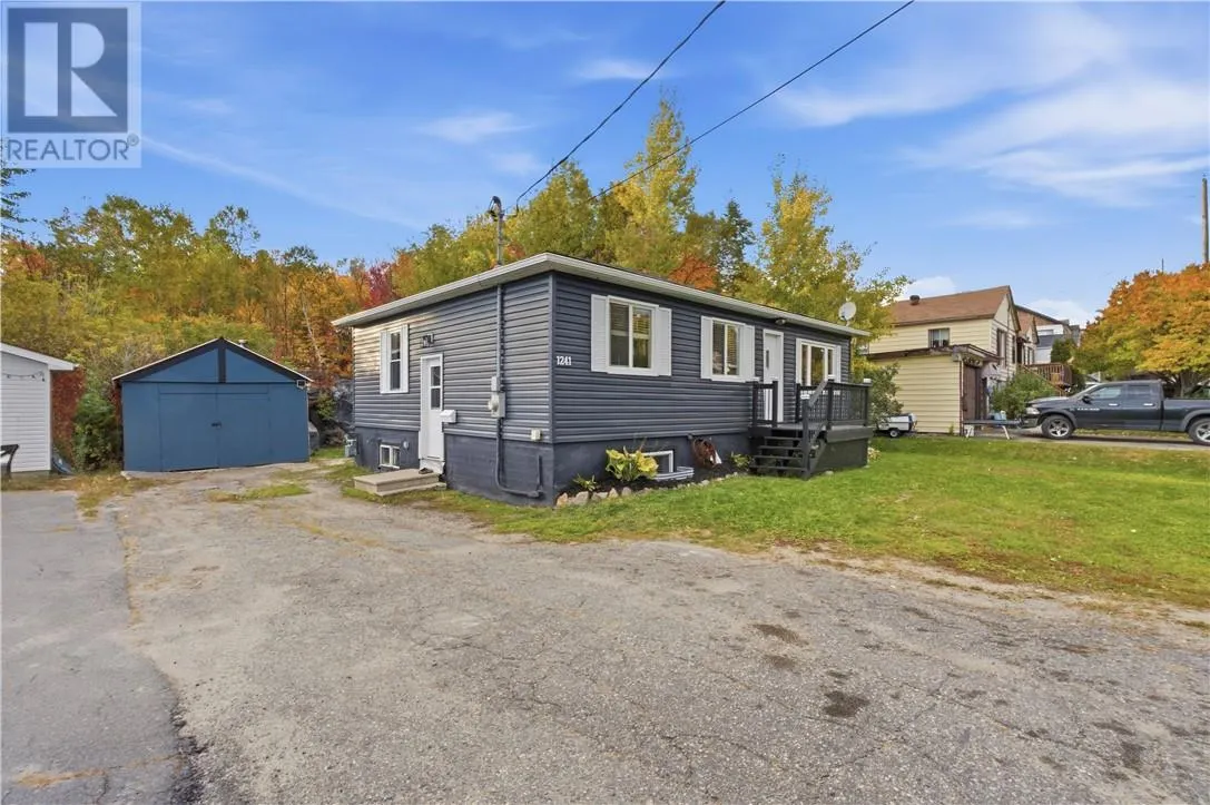1241 Rideau Street