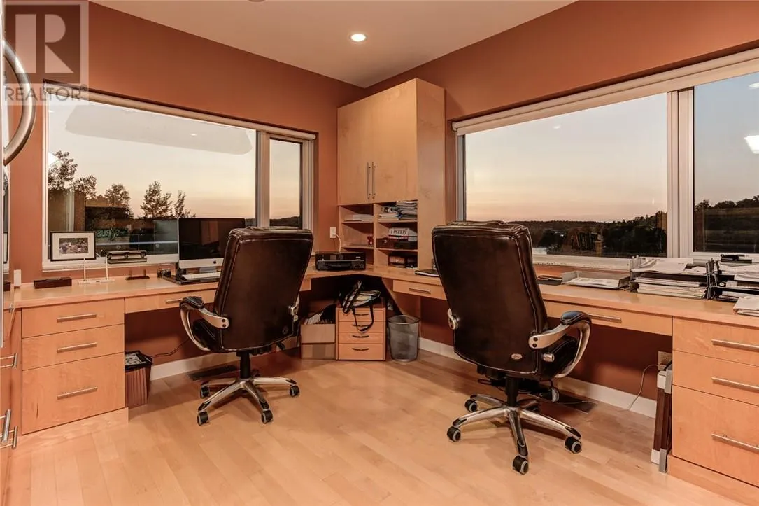 2410 South Bay Road